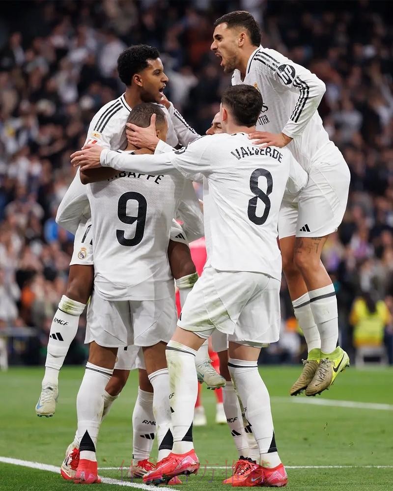 皇马近11场比赛输掉5场,此前68场仅输2场 皇马近11场比赛输掉5场,此前68场仅输2场